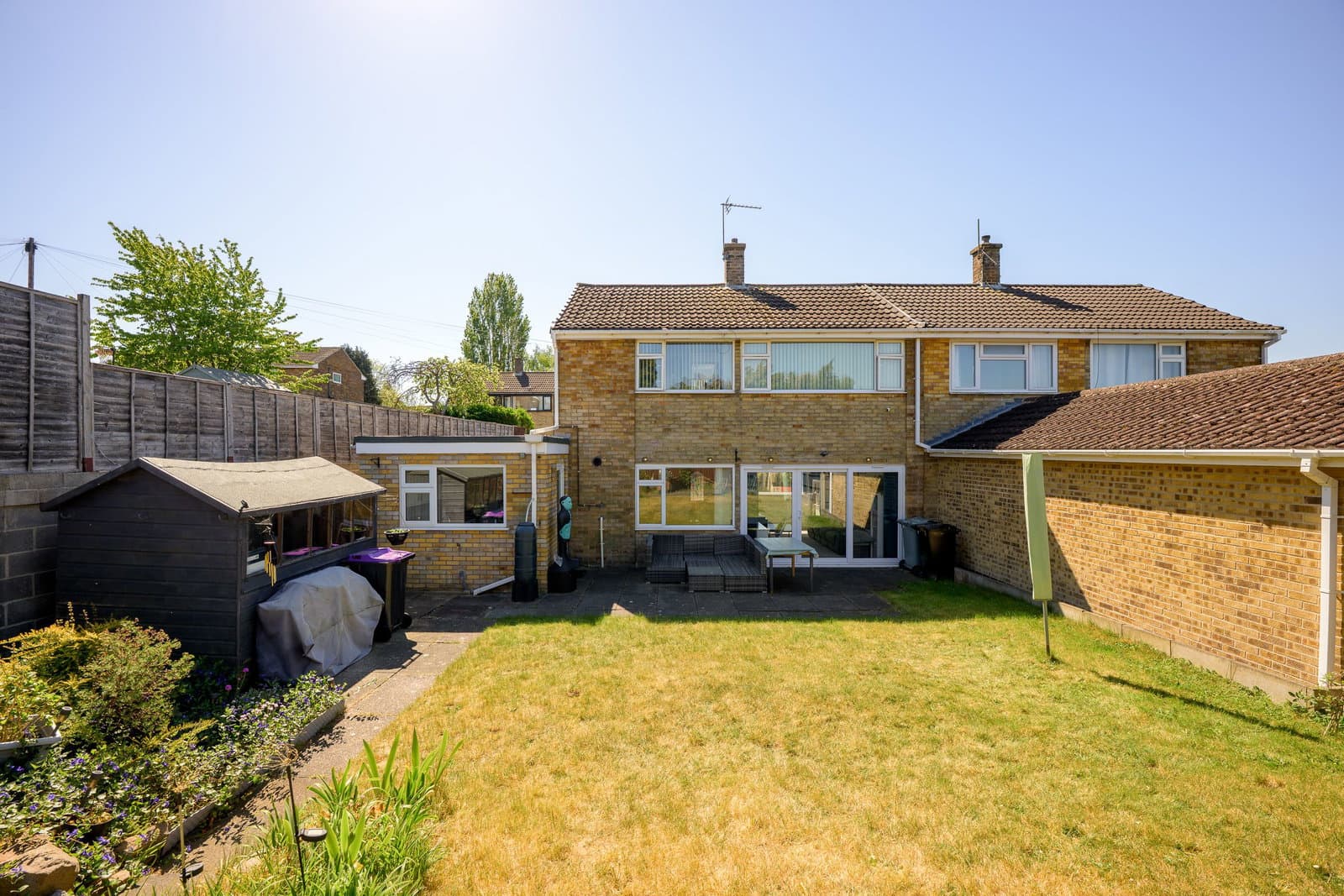 Saltersford Grove, Grantham — photo 1 of 20