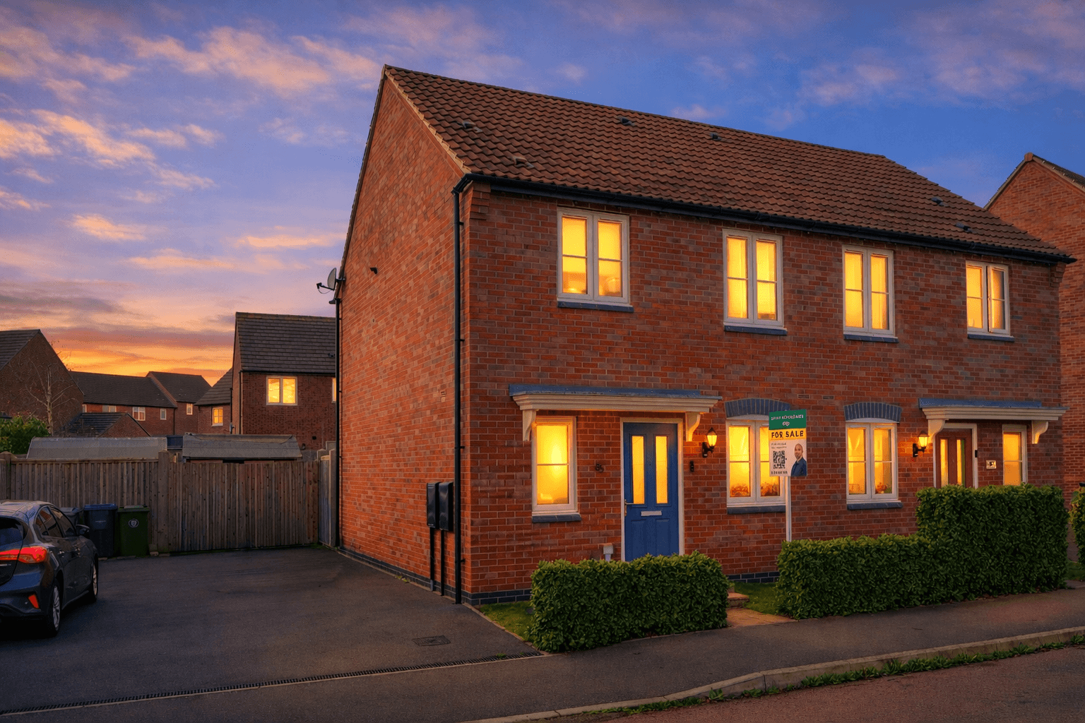 Balmoral Drive, Grantham — photo 1 of 24